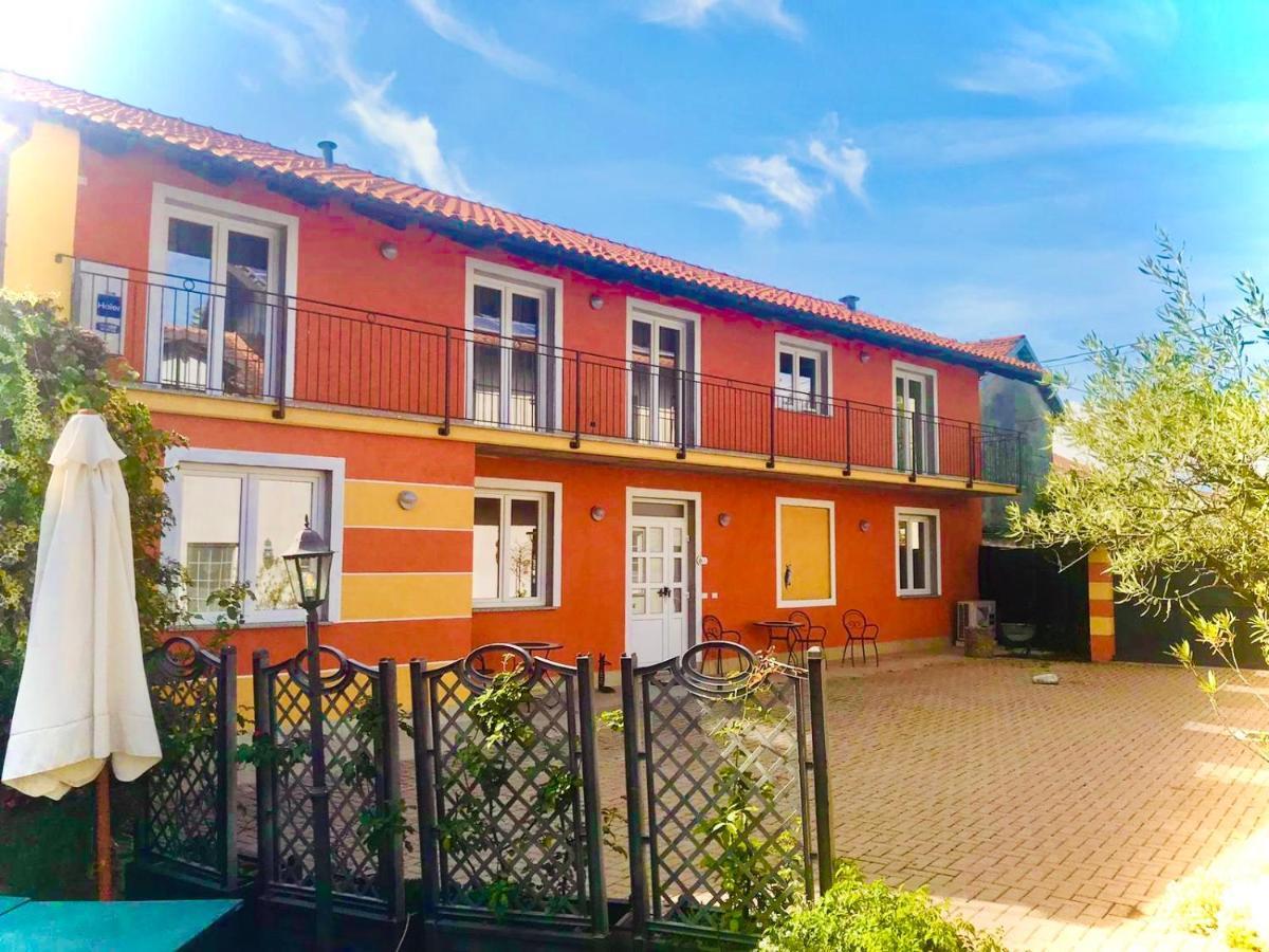 Il Nido Dei Gufi Hotel San Maurizio Canavese Екстериор снимка